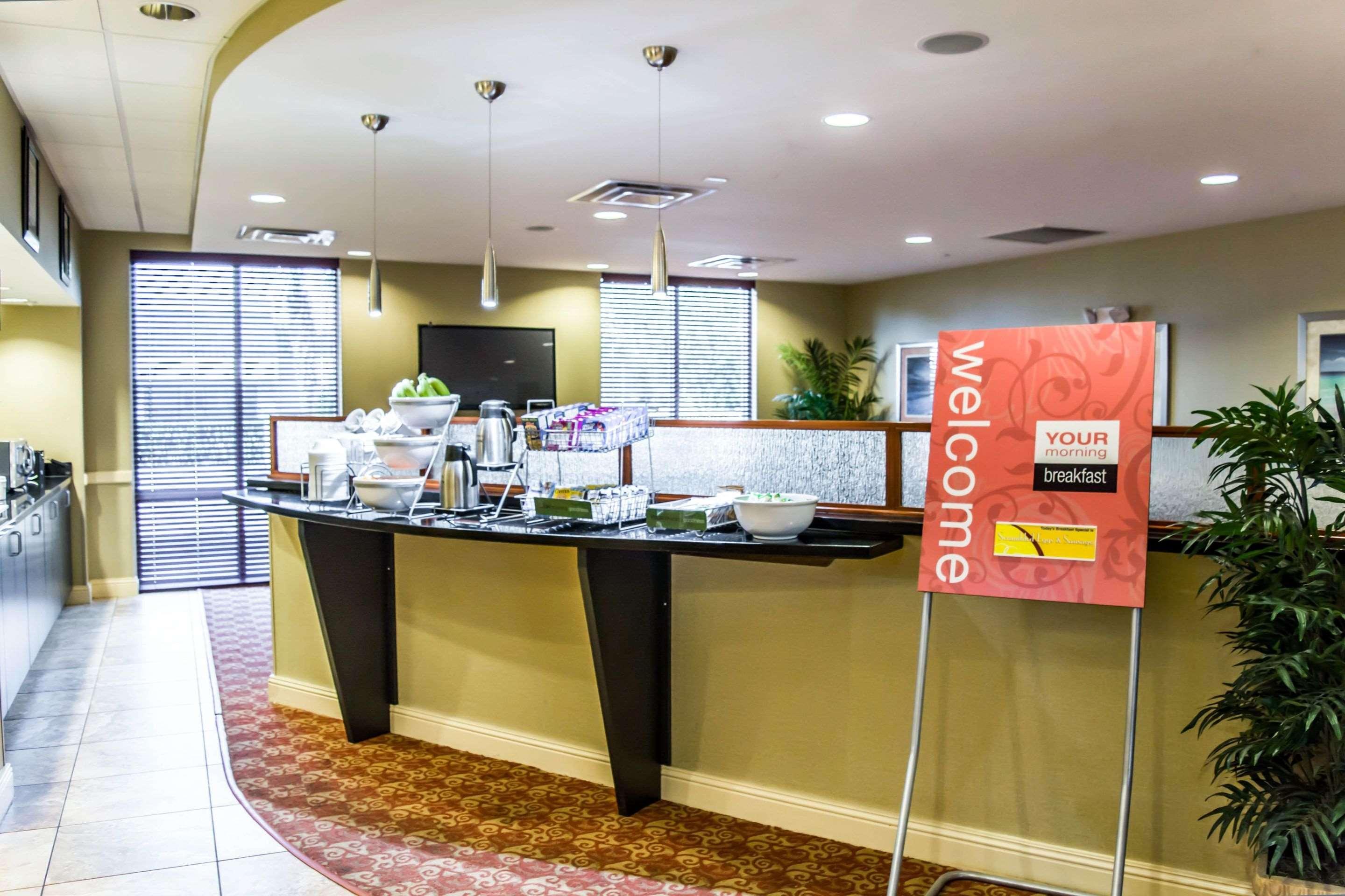 Comfort Suites Palm Bay - Melbourne Εξωτερικό φωτογραφία